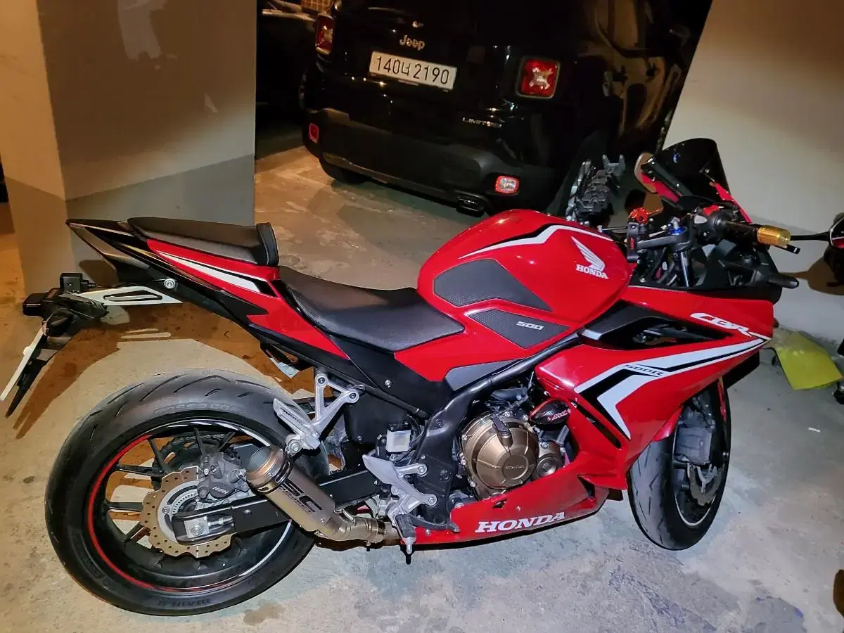 cbr500r 21년식 짧은키로수 판매합니다 가격내림